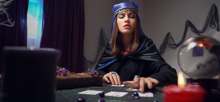 Válassz a 3 kártya közül és kiderül: mit kell tenned a mostani helyzetben? – napi jóslás