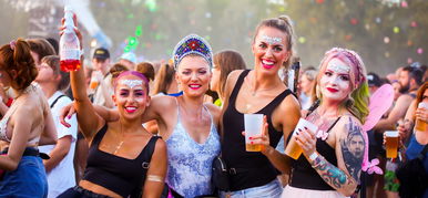 Mocsokdrágán ehetsz-ihatsz a Szigeten: ennyibe kerül egy sör és egy pizzaszelet a fesztiválon