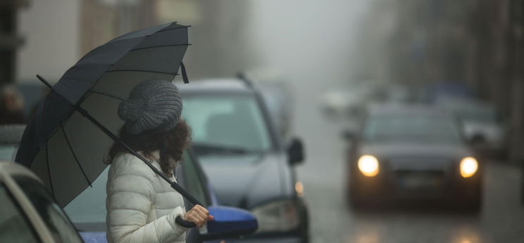 Alaposan átver minket az időjárás! Senki se dőljön be a napos, kellemes ősznek