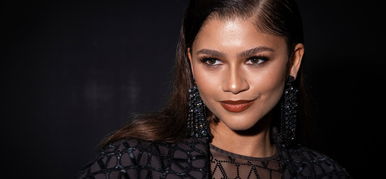 Zendaya melltartó nélkül babonázta meg a fél világot, Tom Holland barátnője elképesztően kívánatos