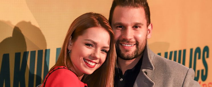 Rácz-Gyuricza Dóra úgy szaggatja a nokedlit, hogy a kivillanó popsijára már alig tudunk figyelni