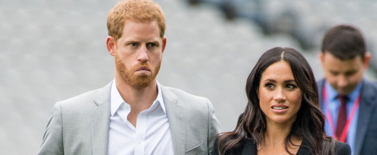 Szürreális karácsonyi videó terjed II. Erzsébetről: Harry és Meghan a tévéből tudta meg hogy mindennek vége