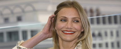 Így néz ki Cameron Diaz magyar hangja, akit a hazai tévénézők is jól ismernek, de a gyerekek is rajta nőttek fel