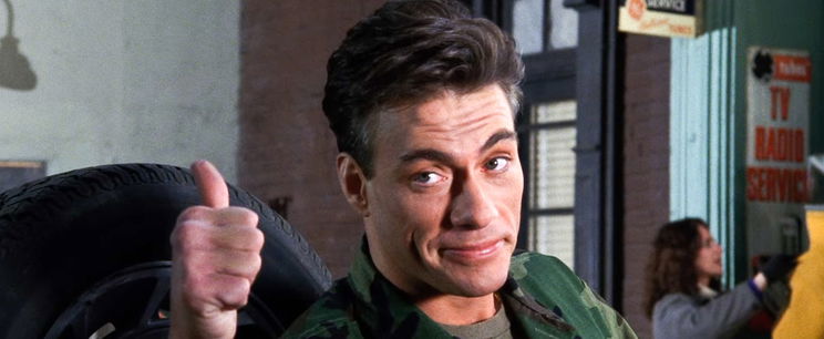 Jean-Claude Van Damme magyarul beszélt példátlanul gyönyörűen a tévében, azóta sem volt ilyenre példa