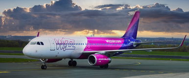 Újabb botrány a Wizz Airnél, nem engedtek fel egy kisfiút a gépre, édesanyja órákig nem tudott róla semmit