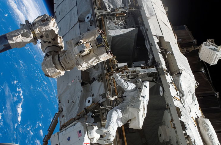 Nehéz döntést kellett meghozzon a NASA az űrben ragadt űrhajósok ügyében, ennek nem fognak fent örülni