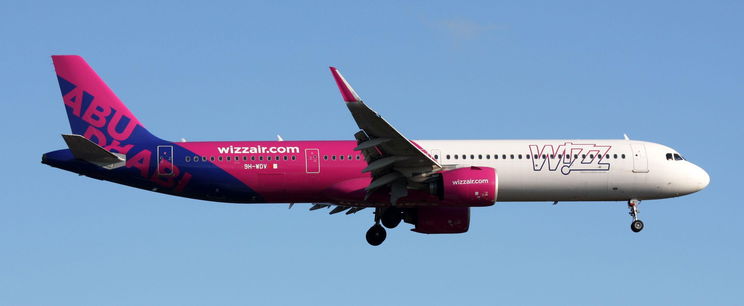 Súlyos okok miatt késhet a Wizz Air Budapestre tartó gépe, közel 24 órát várhatnak az utasok a landolásra