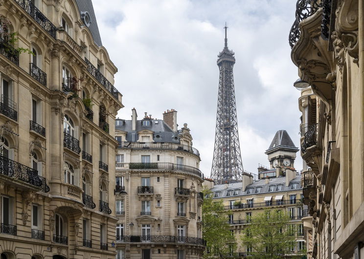 Ismeretlen titkot rejt ez Eiffel-torony teteje, átlagos embernek esélye sincs ránézni