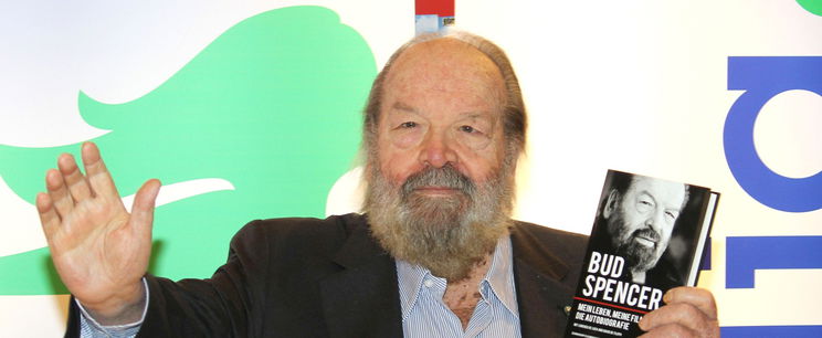 Soha nem készülhetett el Bud Spencer Jézusos filmje, amiben cirkuszi akrobata lett volna Krisztus papuskája