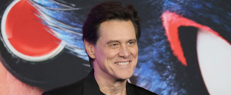 Döbbenetes ami Jim Carrey arcával történt, így néz ki most az örök nevettető