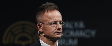 Magyar Péter zavarba hozta Szijjártó Pétert egy rendkívüli kérdéssel, nem kerülhette ki a választ a külügyminiszter