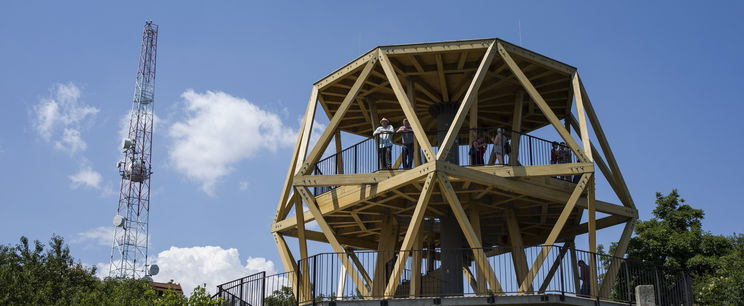 Egy budapesti kilátó alatt világháborús bunkert fedeztek fel, ma is állnak a betonmonstrumok