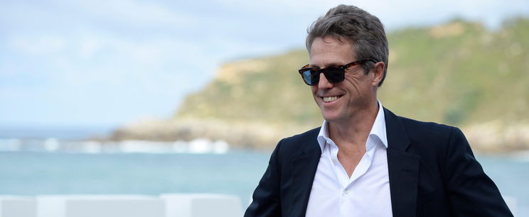 Hugh Grantnek levelet küldött a magyar kormány, rendkívüli dolgot rejtett a boríték