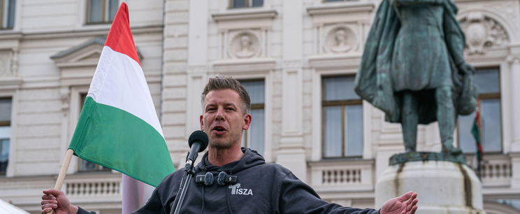 Magyar Péter lehet a Fradi és Robbie Keane megmentője, csak egyetlen dolgot kér ezért 