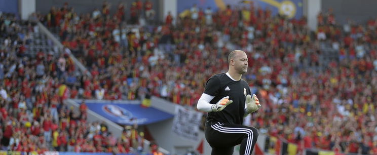 Ilyen aranyos nagyapó lett Király Gábor, a legendás mackónadrágos hős