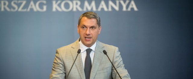 Olyan kérdést szegeztek Lázár Jánosnak, amire se köpni, se nyelni nem tudott, teljesen felkészületlenül érte