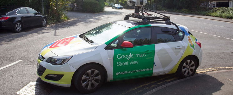 Valami nagyon ijesztő suhant az égen, a Google autója véletlenül felvette	