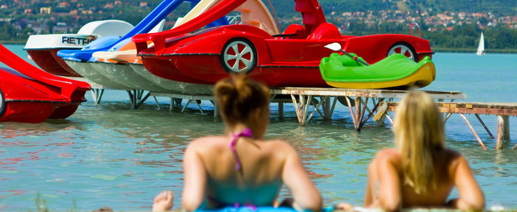 Ezért fulladnak bele egyre többen a Balatonba, elkerülhető a tragédia
