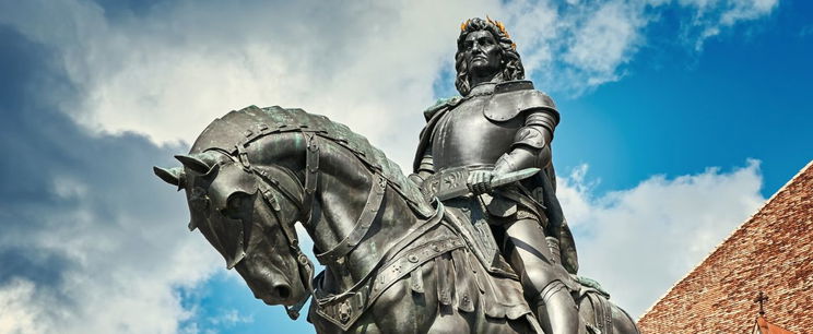 Brutális bakikat vétettek a Hunyadiakkal kapcsolatban, mégsem veszi észre őket senki