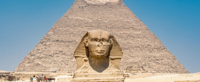 Ráeresztették a mesterséges intelligenciát az egyiptom Szfinxre, brutális, amit a szoborral tett
