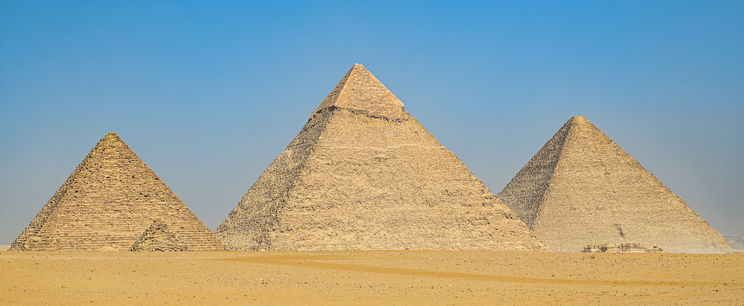 Képet mutattak Egyiptom mutáns piramisáról, ahova ember nem léphet be