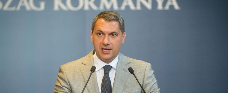 Lázár jános üzent Mészáros Lőrincnek, bajban lehet a milliárdos?
