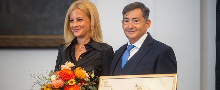 A fiók mélyén pihent eddig ez a Várkonyi Andrea-videó, most előkerült és azonnal darabokra szedték