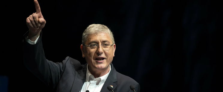 Gyurcsány Ferenc balatoni nyaralójától kiesnek a szemeid, elképesztő az épület