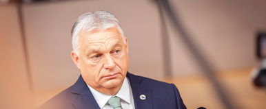 Elsöprő változást vezet be Orbán Viktor, az egész ország láthatja, ezért van a sok interjú is