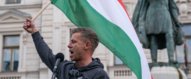Fidesz 2/3-ot jósolt Magyar Péter, a Tisza Párt gyűlésén hangzottak el a számok