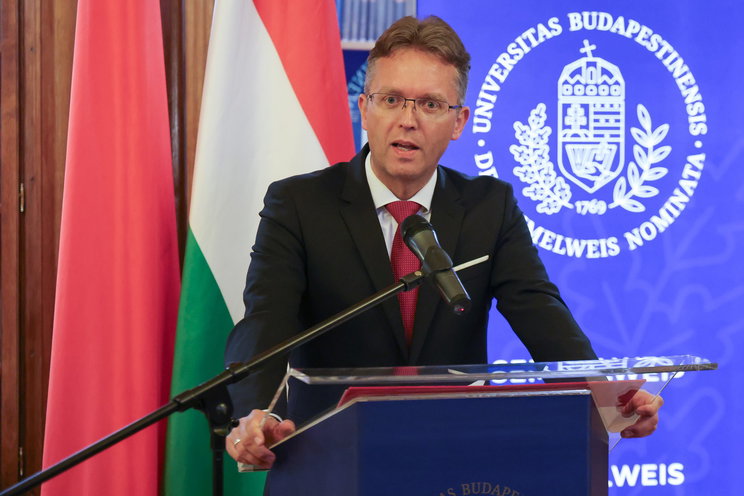 Kíméletlenül elbántak Hankó Balázzsal, bevitték a végső ütést az NKA volt vezetőjének