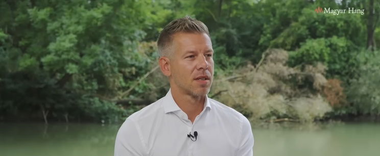 Magyar Péter új nevet dobott be, ő lehet a valódi áruló Péter, akire a tűzijáték szervezői gondolhattak?