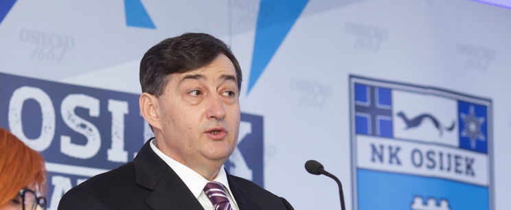 2 szót mondott Mészáros Lőrinc, utána olyan történt, amira nem számított az ország