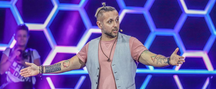 Váratlan fordulat Majka életében, a TV2 sztárjaival veszi magát körül