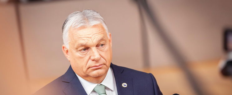 Külföldön Orbán Viktor fényképét tették ki egy étteremben, rendkívüli lesifotó készült