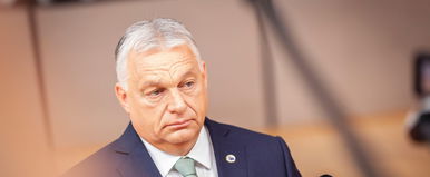 Külföldön Orbán Viktor fényképét tették ki egy étteremben, rendkívüli lesifotó készült