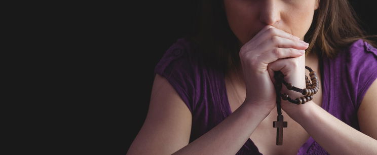 Orosz katonák végeztek a magyar lánnyal, mert egy kisollóval védte az ártatlanságát