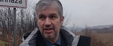 Ez Hadházy Ákos eredeti foglalkozása, bejelentette a visszatérését