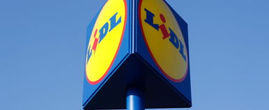 Ledobta a bombát a Lidl, óriási kedvezmény érkezik a nyugdíjasoknak, rákontráztak az Aldira
