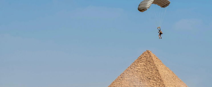 Zseni kőműves fejtette meg az egyiptomi piramisok építésének titkát, totális ámulatban a világ