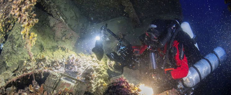 A Titanicnál is nagyobb óriáshajó maradványait találták az óceánban, elképesztő dolgokat hoztak felszínre belőle