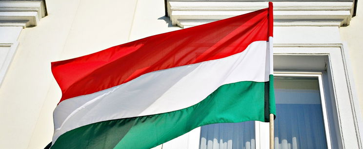 Felháborodott Olaszország, amikor megjelent a magyar zászló, szokatlan botrány a mediterrán országban
