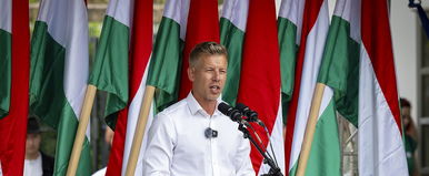 Rogán Antal olyan rendkívülit tett Magyar Péterrel, amit még soha senki a politikában