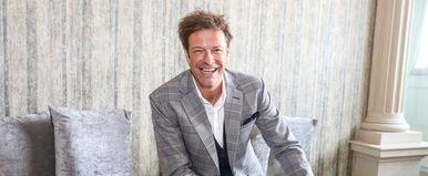 30 évvel ezelőtti kép került elő Till Attiláról, felismerhetetlen a sztár