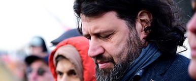 Vállalhatatlan kérdéssel támadták le Puzsér Róbertet, azonnal elviharzott