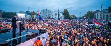 Végérvényesen eldőlt, hogy a Békemeneten vagy Magyar Péter rendezvényén voltak-e többen, újabb leleplezés jött?