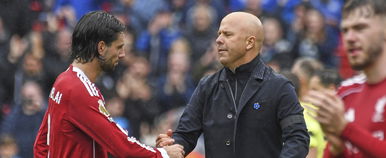 Súlyos döntés született Liverpoolban, Arne Slot-tal olyan történt, ami teljesen váratlan