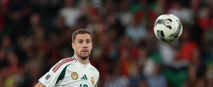 Őrjöngenek a Fradinál, a Paks edzője páros lábbal szállt bele a magyar válogatott sztárjába