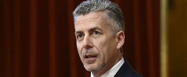 Ő Rákay Philip gyönyörű felesége, ritkán állnak együtt a kamerák elé