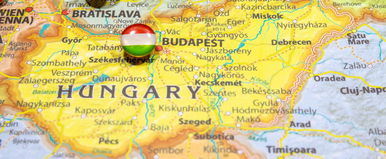 Példátlan dolog jelent meg Magyarországon, mindenki azonnal a kamerájáért nyúlt, egy kisvárosban az utcán szúrták ki